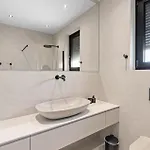 Nyaraló Luxurious In Tar Tar-Vabriga