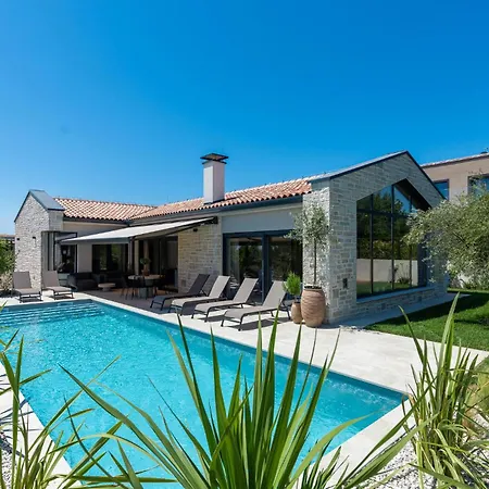 Beautiful In Tar Ferienhaus Tar-Vabriga